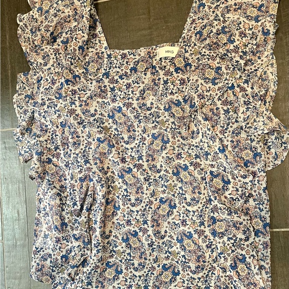 NWOT MNG Mango ruffled sleeveless top sz2 - Picture 6 of 7